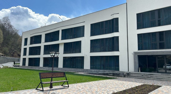 Անի Ֆորեստ Հիլլս
